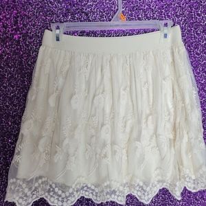 Forever 21 White floral mini skirt